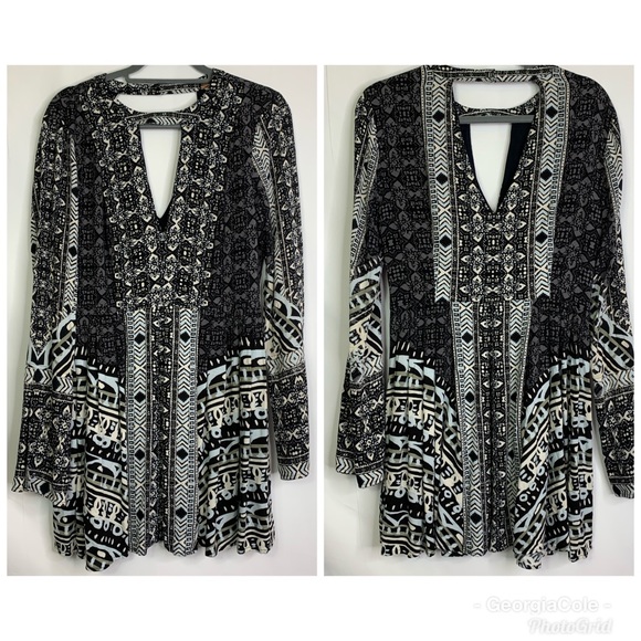 Free People Dresses & Skirts - FREE PEOPLE Teagan Border Tribal Mini Dress AS IS